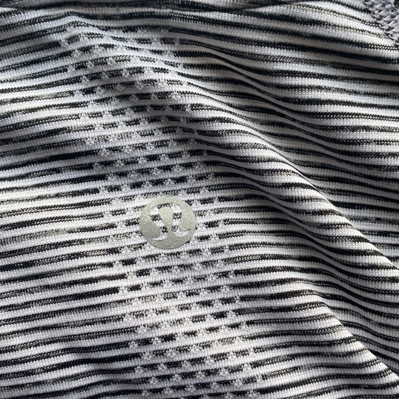 Lulu long sleeve - Picture 2 of 2